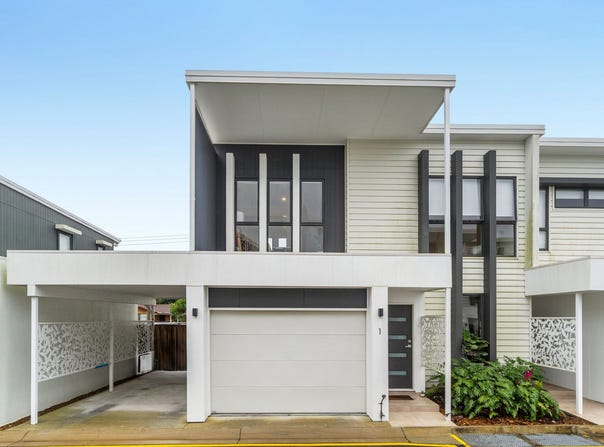 1/4A Hansford Road, Coombabah, Qld 4216