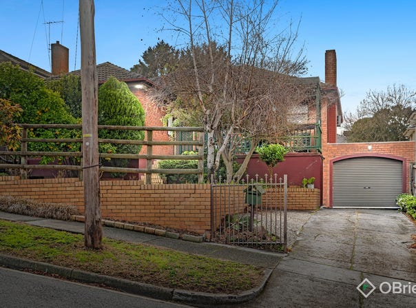 11 Baird Street North, Doncaster, Vic 3108