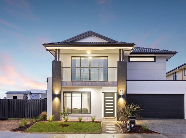 9  Authentic Avenue, Cranbourne South, Vic 3977