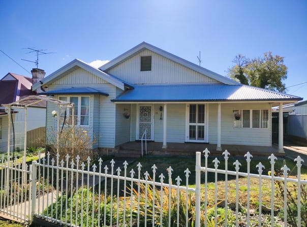 46 Camp Street, Grenfell, NSW 2810