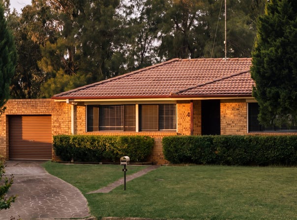 4 Welland Close, Jamisontown, NSW 2750