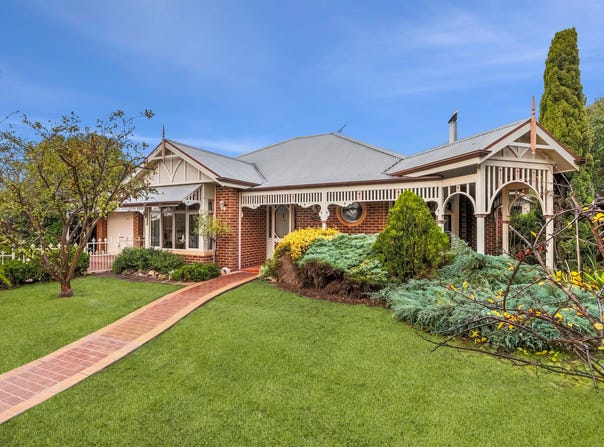 37 Washington Gardens, Leopold, Vic 3224