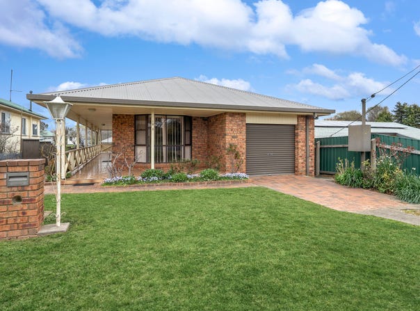 19 Cowper Street, Crookwell, NSW 2583