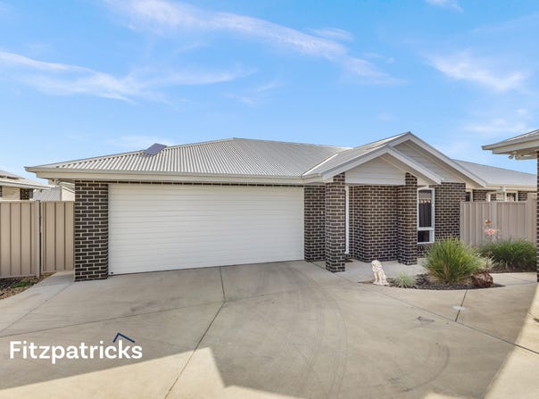 Lloyd, NSW 2650