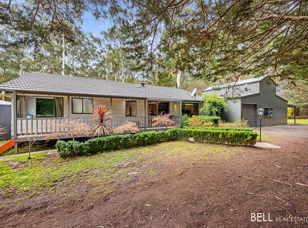 195 Gembrook-Launching Place Road, Launching Place, Vic 3139