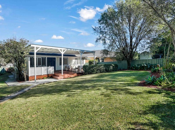 26 Woolley Close, Thornton, NSW 2322