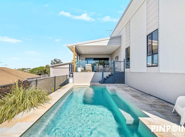 4 Grange Court, Eimeo, Qld 4740