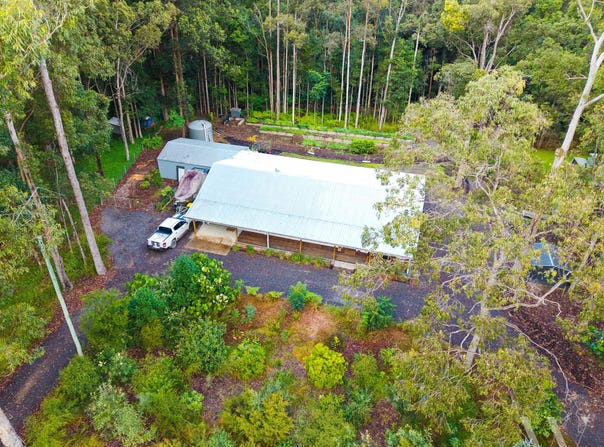 14 Mountain Street, Pomona, Qld 4568