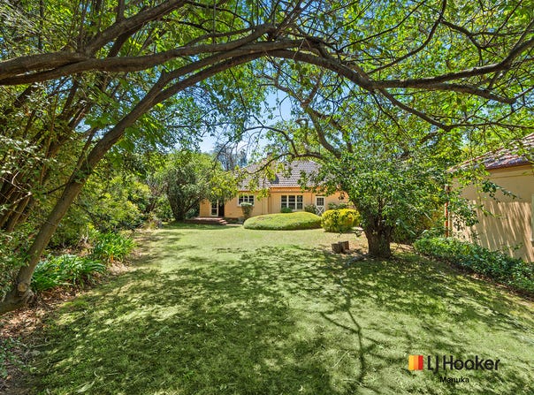 70 Dominion Circuit, Deakin, ACT 2600