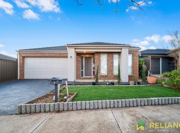 3 Crystal Road, Cobblebank, Vic 3338