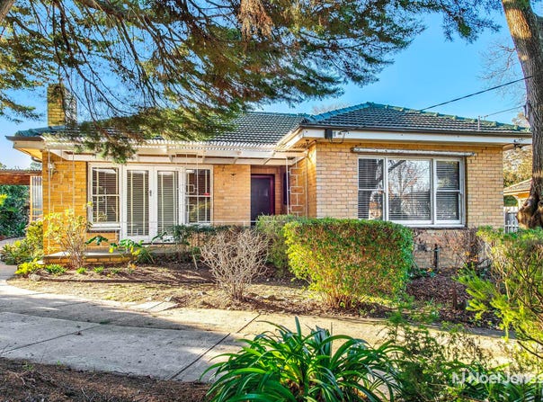 34 Illoura Avenue, Ringwood East, Vic 3135