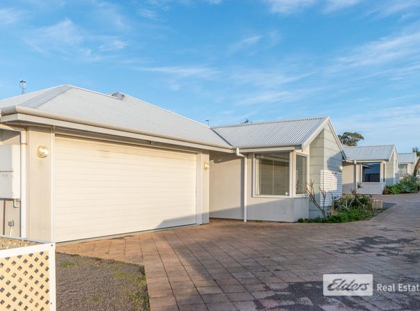 57A Minor Road, Orana, WA 6330