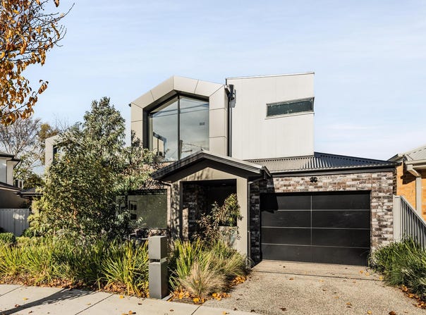 1/80 Alston Court, Thornbury, Vic 3071