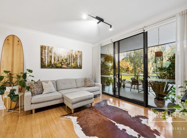 17/2 Dynevor Rise, Floreat, WA 6014