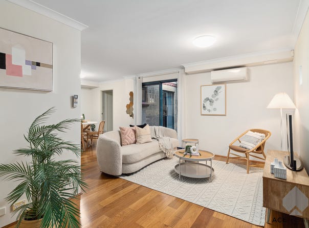 10/292 Harborne Street, Glendalough, WA 6016