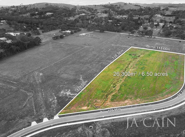 4 Golden Wattle Place, Kilmore, Vic 3764
