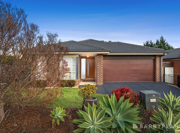 19 Soaring Road, Tarneit, Vic 3029