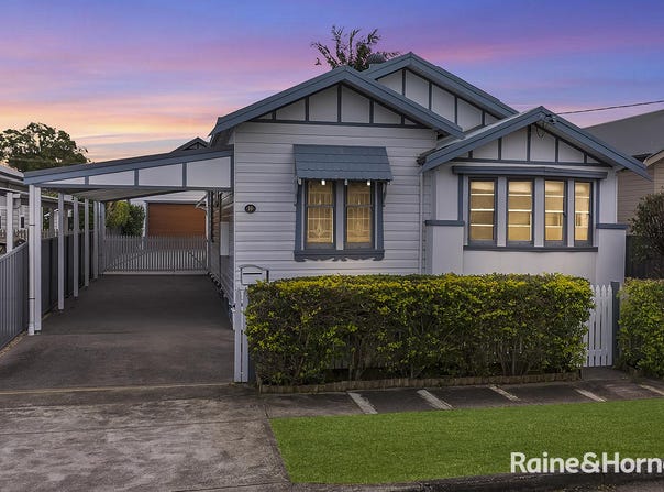 16 Poitrel Street, New Lambton, NSW 2305