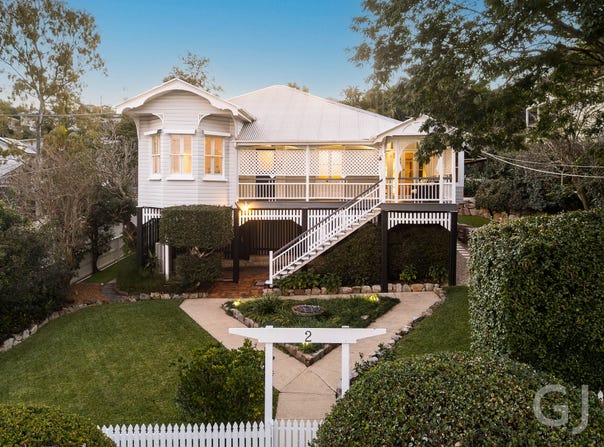 2 Arwin Terrace, Windsor, Qld 4030