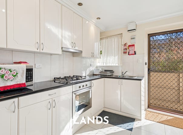 23/3 Noblet Street, Findon, SA 5023