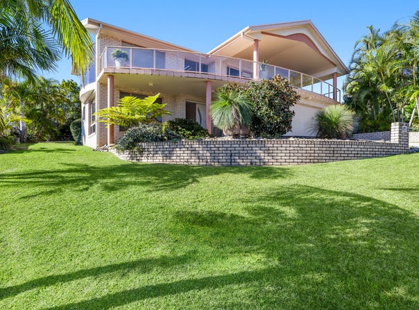 2 Goorie Place, South West Rocks, NSW 2431