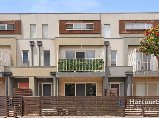 4/17-21 Cobaw Circuit, Caroline Springs, Vic 3023
