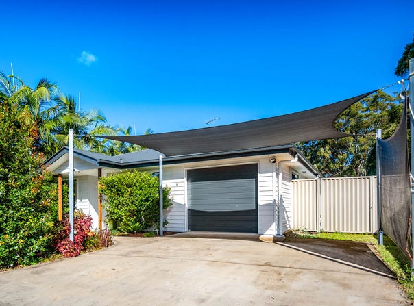 84 Jackson Road, Russell Island, Qld 4184