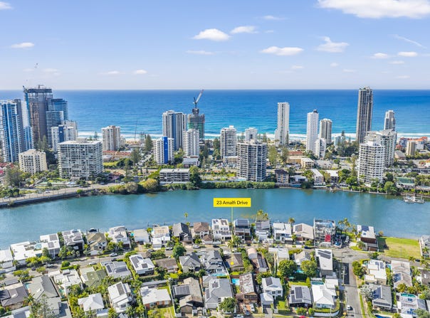 23 Amalfi Drive, Isle Of Capri, Qld 4217