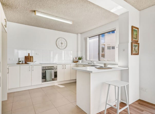 4/6 Stewart Street, Port Macquarie, NSW 2444