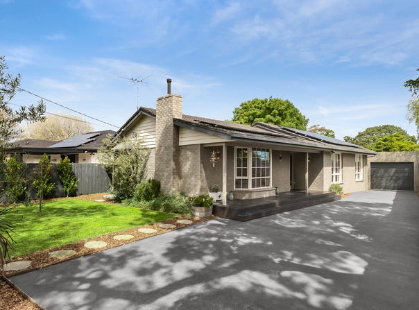 2 Margaret Avenue, Seaford, Vic 3198