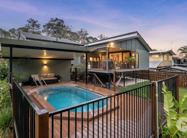 29 Cobbity Crescent, Arana Hills, Qld 4054