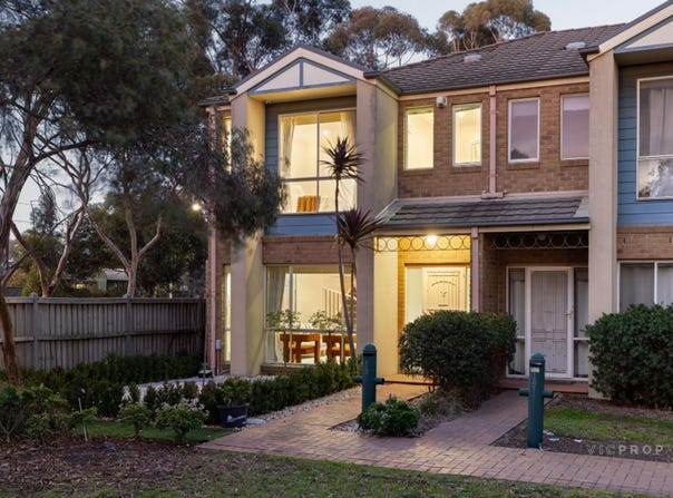 18 Malabar Walk, Bundoora, Vic 3083