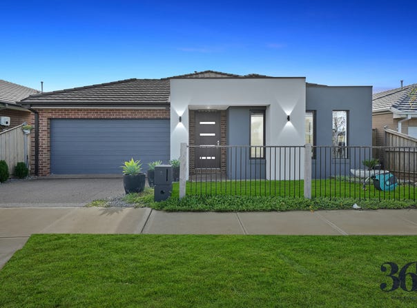 19 Fuchsia Drive, Rockbank, Vic 3335