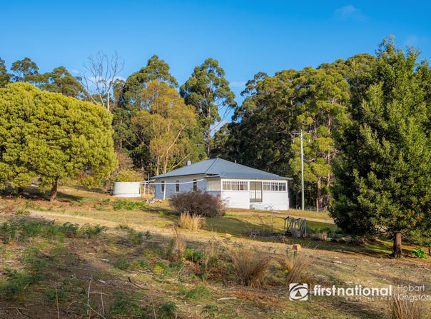 149 Cloudy Bay Road, Lunawanna, Tas 7150