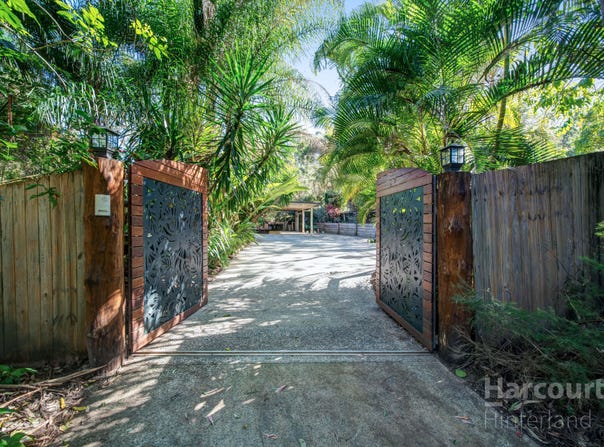 8 Kanes Road, Bridges, Qld 4561
