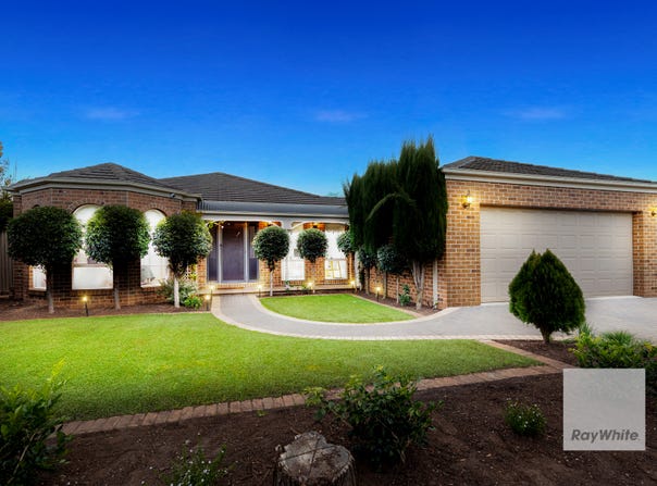 2 Hawthorn Grove, Taylors Hill, Vic 3037