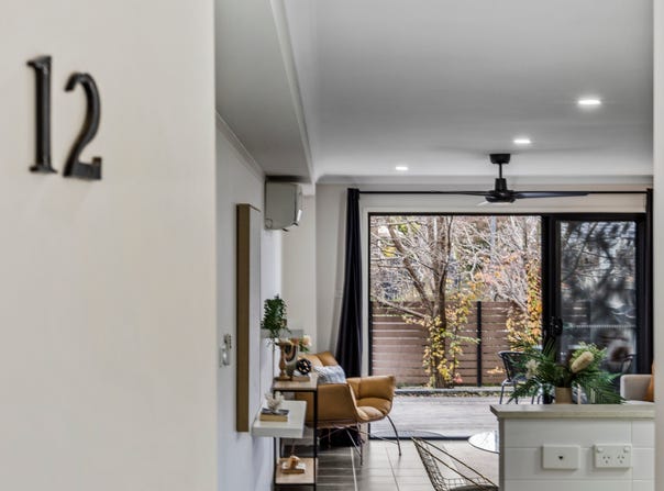 21/12 Quealy Street, Casey, ACT 2913