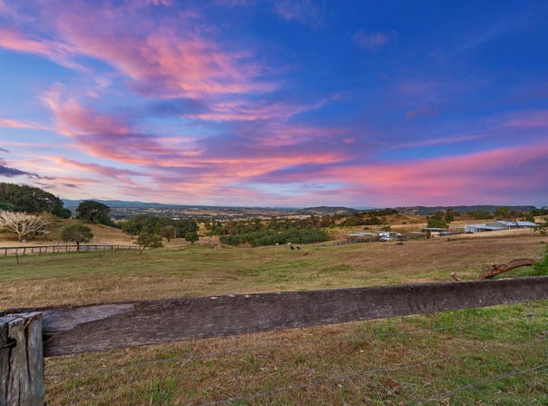 261 TALLEGALLA TWO TREE HILL ROAD, Marburg, Qld 4346