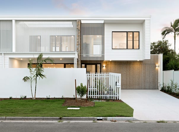 1/146 Oceanic Drive, Warana, Qld 4575
