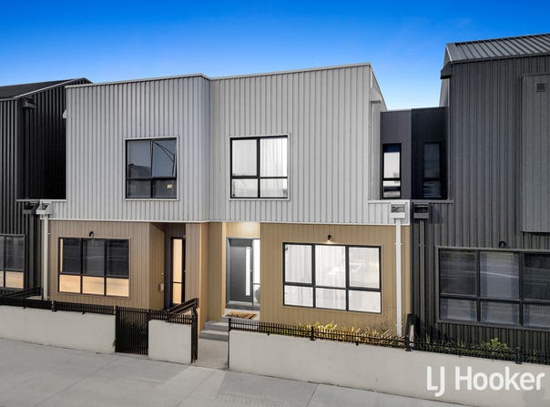 14 Tanzanite Court, Berwick, Vic 3806