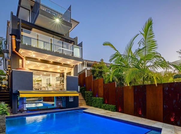 2A Rosemont Avenue, Broadbeach Waters, Qld 4218