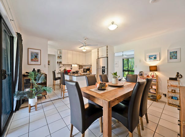 116 Goonawarra Drive, Mooloolaba, Qld 4557