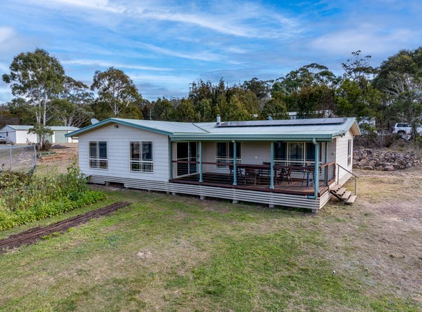 255 Willow Glen Road, Lower Boro, NSW 2580