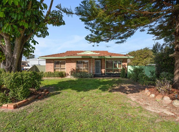 121 Mills Street, Queens Park, WA 6107