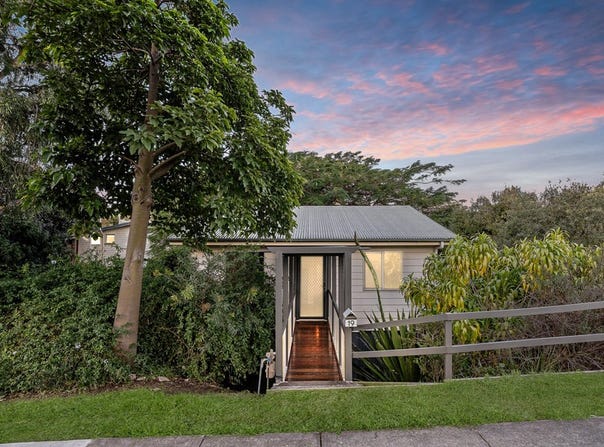 19 MacGregor Street, Woodend, Qld 4305