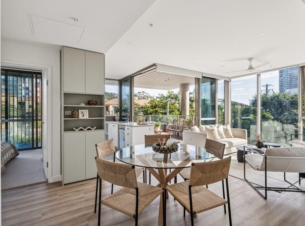 306/15 Waverley Street, Southport, Qld 4215