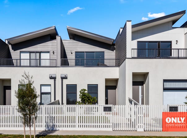 60 Landscape Boulevard, Hampton Park, Vic 3976