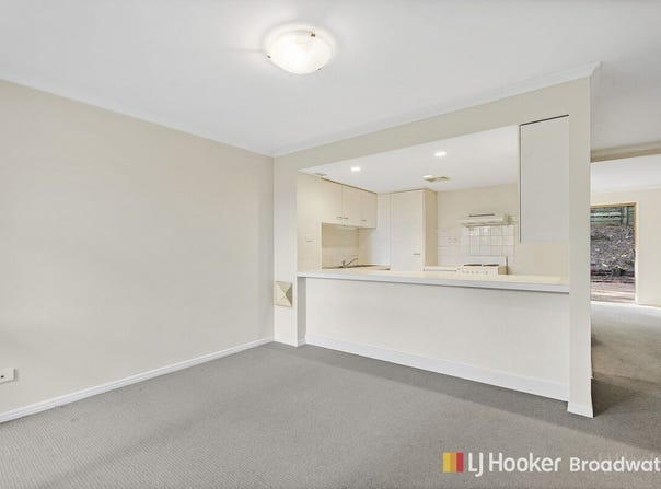2/79 Government Road, Labrador, Qld 4215