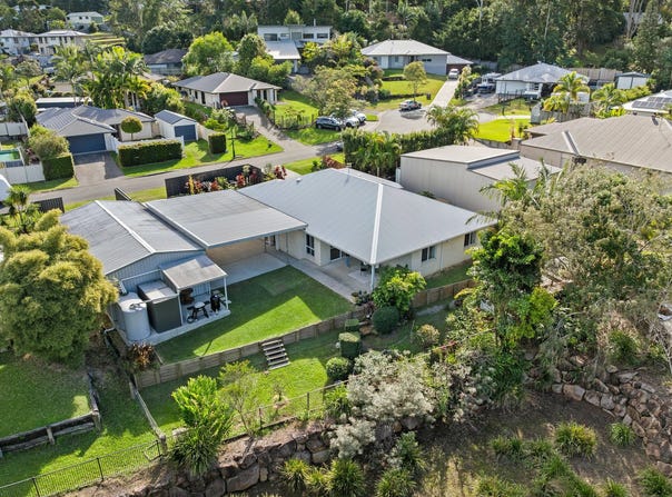 4 Haven Court, Mooloolah Valley, Qld 4553