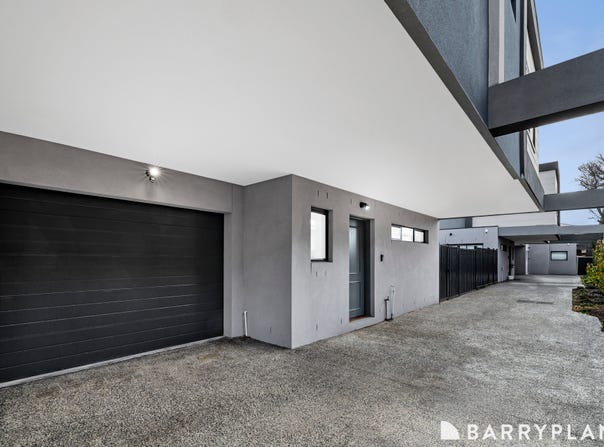 2/58 Ballarat Road, Maidstone, Vic 3012
